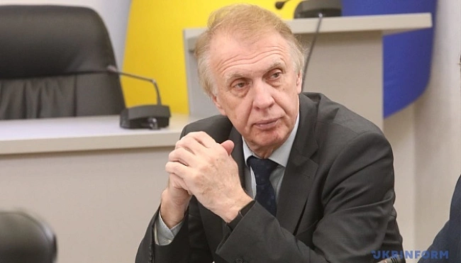 we.ua - Огризко: Стримане ставлення частини країн до збройної ініціативи Трампа - це прагматизм, а не зрада