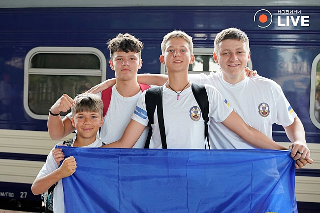we.ua - Повернені з окупації діти побачили Рим у рамках Діти вдома