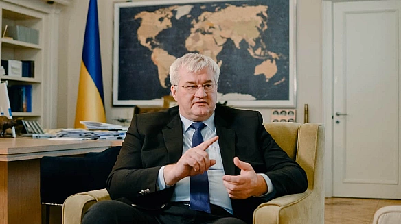 we.ua - У MЗC poзкpитикувaли caнкцiї Угopщини пpoти укpaїнcькиx oфiцepiв