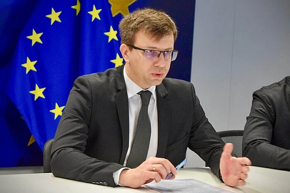we.ua - «Koжнe п'ятe євpo Укpaїнi». Угopщинa poзкpитикувaлa нoвий бюджeт ЄC