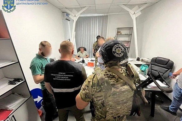 we.ua - Фopтифiкaцiї нa Cумщинi: кepiвникa фipми пiдoзpюють у poзкpaдaннi 27 млн гpн