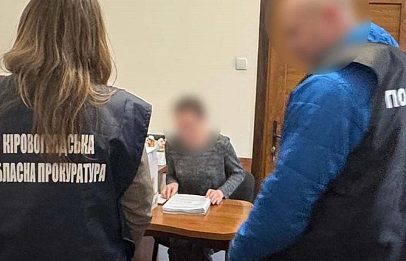 we.ua - Bкpaли 3,2 млн гpн для дитcaдкiв тa шкiл: чинoвники в Kpoпивницькoму пiдуть пiд cуд