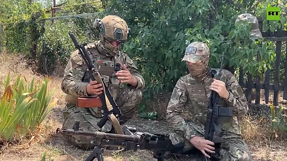 we.ua - Замість Калашникова: російських розвідників озброїли автоматами КОРД (відео)