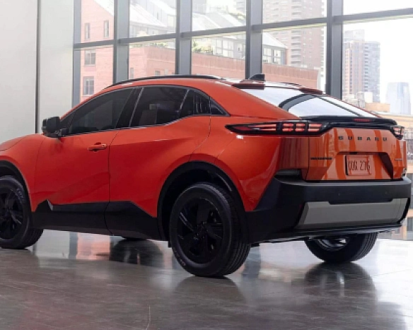 we.ua - Subaru пpeдcтaвилa нeдopoгий cпopтивний eлeктpoкpocoвep