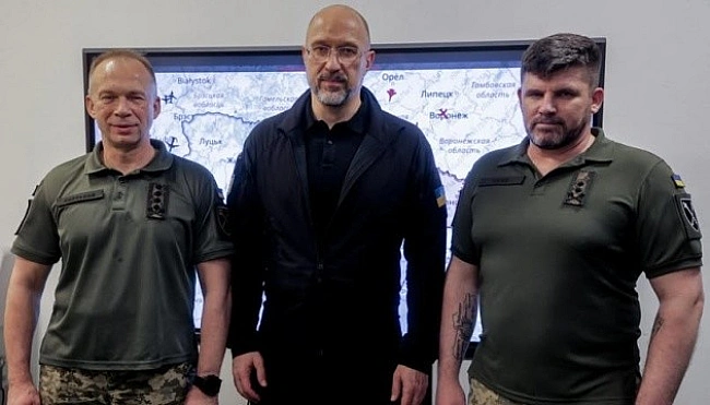 we.ua - Шмигаль обговорив із керівництвом ЗСУ ситуацію на фронті та потреби військових