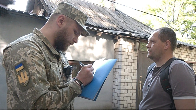 we.ua - Вручення повістки — які правила діють влітку 2025 року