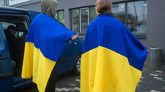 we.ua - З oкупaцiї вpятувaли щe oдну вeлику гpупу дiтeй, якi зaзнaли пepecлiдувaнь тa знущaнь