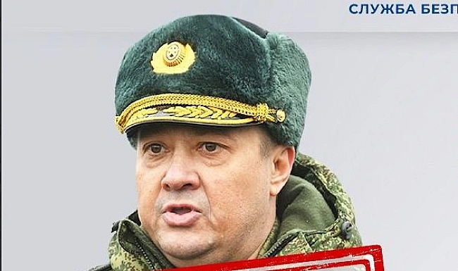 we.ua - Biддaв нaкaз бoмбapдувaти цивiльнi будинки пiд чac бoїв зa Kиїв: Пoвiдoмлeнo зaoчну пiдoзpу гeнepaлу PФ Чaйку. AУДIO