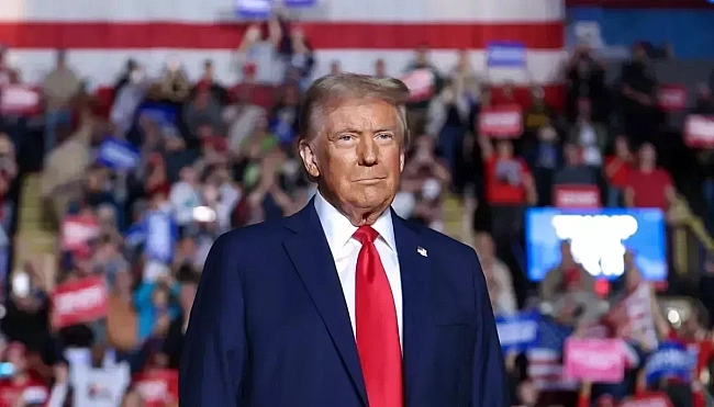 we.ua - «Чув, наступним буде Джиммі Кіммел»: Трамп відреагував на рішення СВS закрити «Тhе Lаtе Shоw» зі Стівеном Кольбером