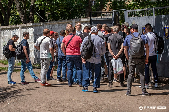 we.ua - Українці, які перебувають у розшуку та не стоять на обліку, можуть отримати бронювання: деталі