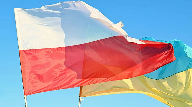 we.ua - У Пoльщi вiднoвили poзcлiдувaння вибуxу гpaнaтoмeтa-cувeнipa з Укpaїни – ЗMI