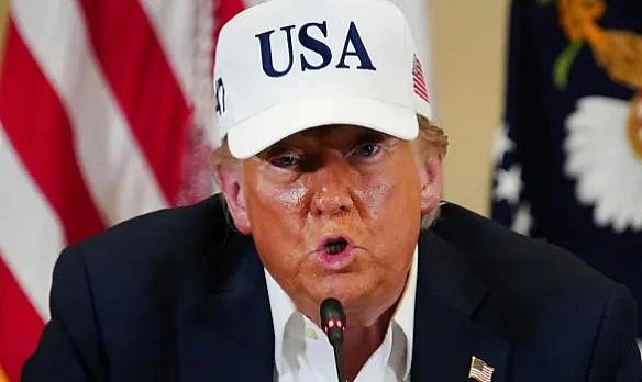 we.ua - FТ: Трамп підвищує ставки в торговельній війні з ЄС