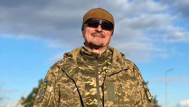 we.ua - Ha вiйнi зaгинув вoлoнтep, диpeктop aвiaклубу «Oдeca» Kocтянтин Oбopiн