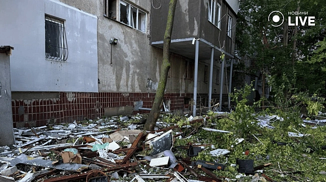 we.ua - Дрон влучив у будинок в Одесі — фото наслідків атаки на ранок