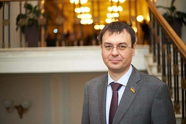 we.ua - Пільги на електромобілі скасують: Гетманцев нагадав про кінцевий термін