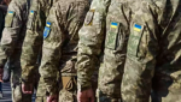 we.ua - Стефанчук заявив, що у Раді обговорюють можливості виїзду за кордон чоловіків 18-24 років