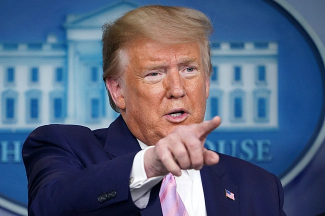we.ua - Історичний і великий: Трамп подав судовий позов проти ЗМІ після скандальної публікації про записку Епштейну