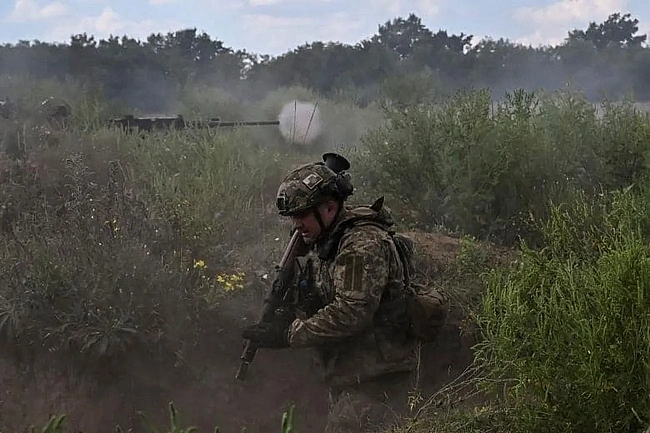 we.ua - 177 боєзіткнень за добу: Сили оборони відбивали штурми на 11 напрямках
