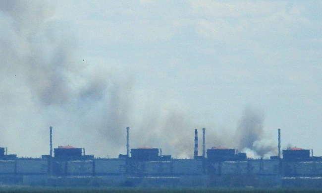 we.ua - В районі Запорізької АЕС сталося задимлення: що відомо