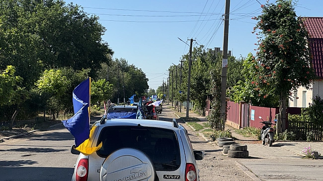 we.ua - Міжміський автопробіг та акція-нагадування: на Миколаївщині підтримали полонених та зниклих безвісти військових