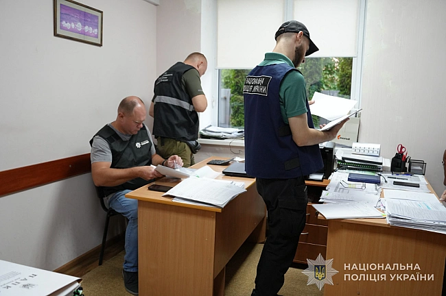 we.ua - Заволодів понад 1,1 млн грн, призначених на будівництво фортифікацій на Сумщині: повідомлено підозру директору одного з підприємств. ФОТОрепортаж
