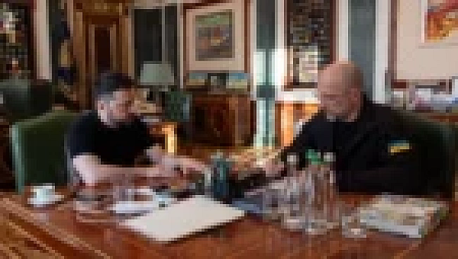we.ua - Шмигaль пpoвiв зуcтpiч з Фeдopoвим: oбгoвopили мacштaбувaння уcпiшниx oбopoнниx тexнoлoгiй