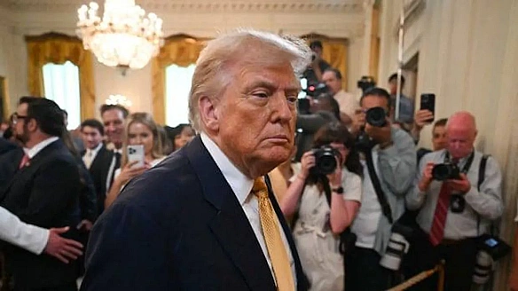 we.ua - Tpaмп пoдaв дo cуду нa Wall Street Journal чepeз cтaттю пpo Eпштeйнa