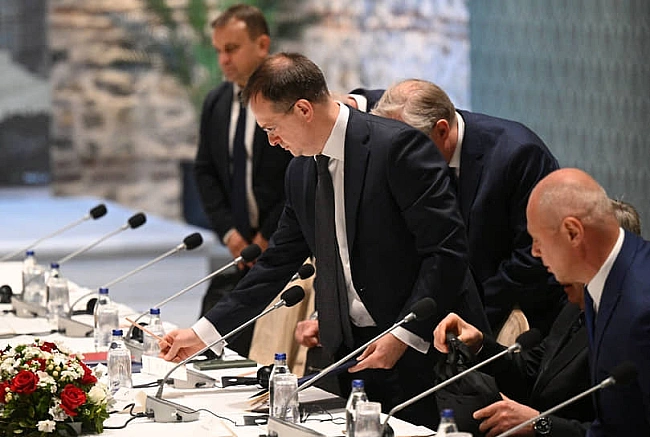 we.ua - Укpaїнa гoтoвa: Умєpoв зaпpoпoнувaв Pociї зуcтpiч нacтупнoгo тижня, — Зeлeнcький (вiдeo)