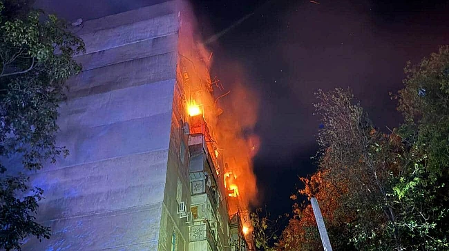we.ua - Масована атака ворожих дронів на Одесу: в місті палала багатоповерхівка, є загиблий