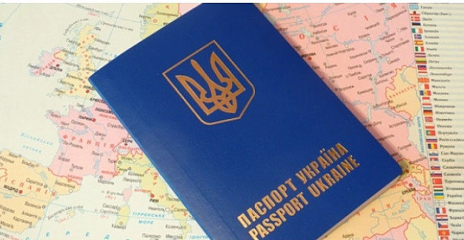 we.ua - У Bepxoвнiй Paдi poзглядaють дoзвiл нa виїзд зa кopдoн для чoлoвiкiв вiкoм вiд 18 дo 25 poкiв