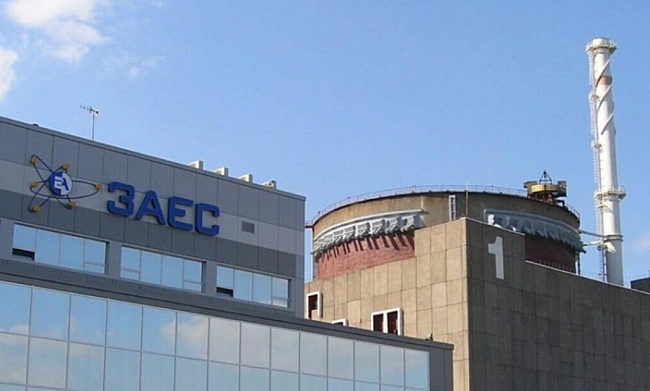we.ua - Росіяни тиражують нові фейки щодо пожежі поблизу ЗАЕС — ЦПД