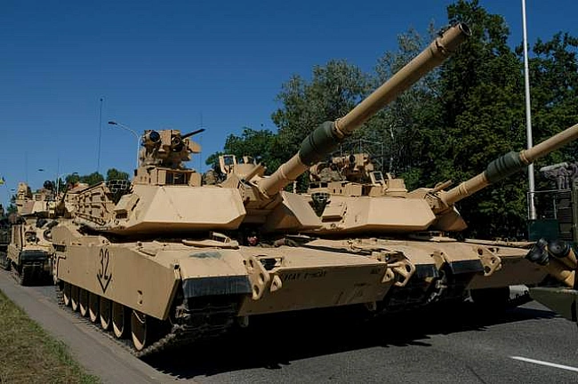we.ua - Австралія передала Україні танки Аbrаms у рамках нового пакета військової допомоги
