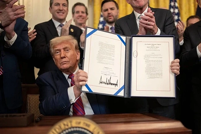 we.ua - Трамп підписав масштабний закон про криптовалюти