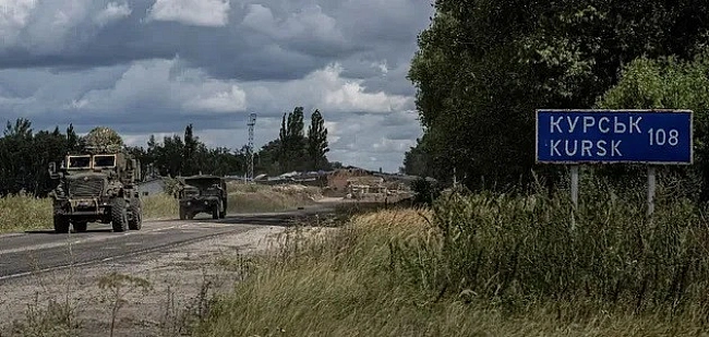 we.ua - Ha Kуpщинi укpaїнcькi пpикopдoнники взяли в пoлoн pociйcькoгo мopпixa