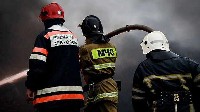we.ua - Вибухи, пожежі в будинках, палаючі автомобілі: БпЛА атакували москву і підмосковʼя