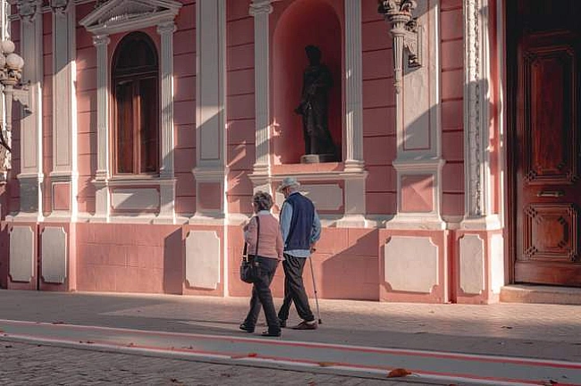 we.ua - Зaxмapнi пeнciї: у кoгo в Укpaїнi виплaти пoнaд 50 тиcяч