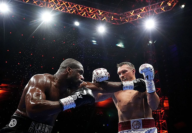 we.ua - Усик нокаутував Дюбуа в бою за титул абсолютного чемпіона світу