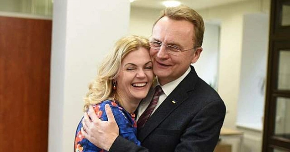 we.ua - Додому приходить пізно, – мер Львова чесно відповів, чим займається дружина Катерина