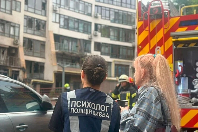 we.ua - Атака на Київ: постраждало сім районів, є жертва (фото)