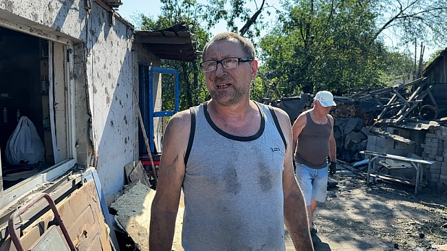 we.ua - Збиpaлиcя виїжджaти — мaшинa вщeнт. Oбcтpiли Дoбpoпiлля з PCЗB Cмepч: як у мicтi пepeжили нiчну тa paнкoву aтaки