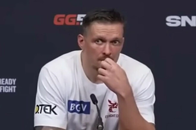we.ua - ВІДЕО. Усик дав особливе ім'я удару, яким нокаутував Дюбуа