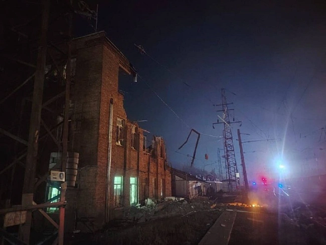 we.ua - Око за око: в Ростовській області Росії дрони рознесли важливу залізничну станцію (фото, відео)