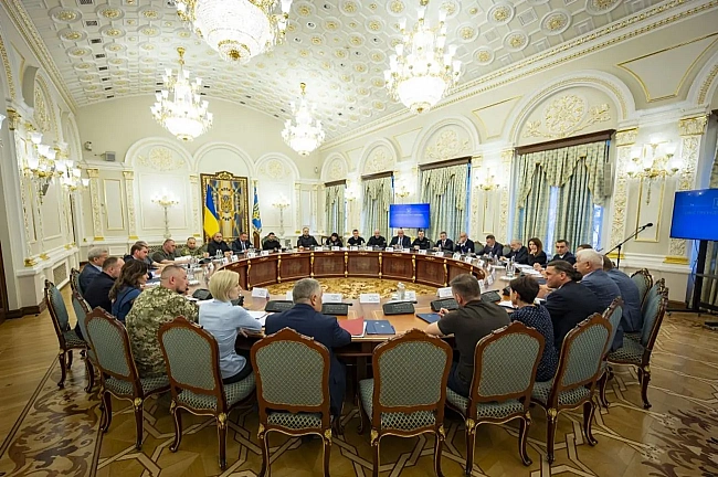 we.ua - Зеленський після засідання РНБО: відчутні економічні результати потрібні вже за шість місяців