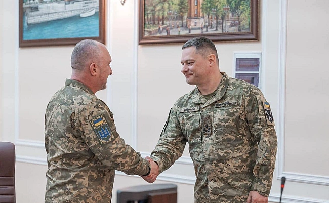 we.ua - Новим командувачем Сухопутних військ став бригадний генерал Геннадій Шаповалов