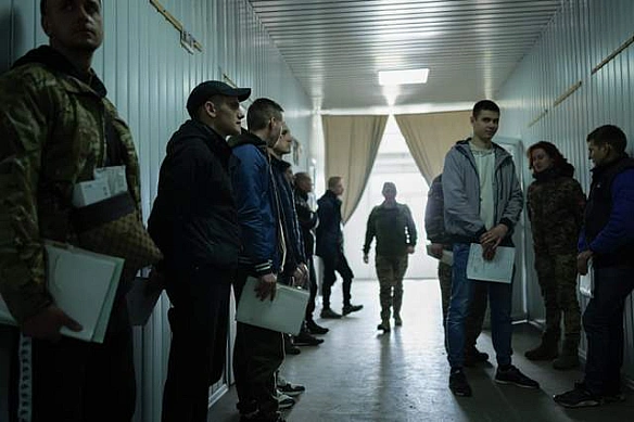 we.ua - Мобільні ТЦК в Україні: Веніславський пояснив, чи це можливо