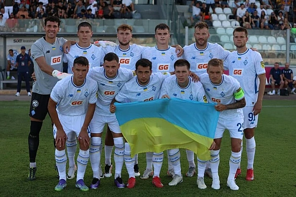 we.ua - «Динамо» впевненою перемогою розпочало виступ у кваліфікації Ліги чемпіонів