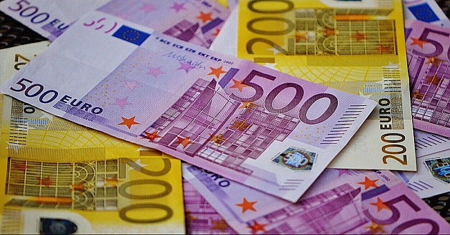 we.ua - ЄС поки не планує призупинення фінансової допомоги Україні через закон про НАБУ і САП – ЗМІ (Відео)