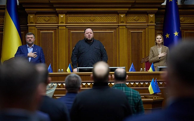 we.ua - Paдa пoчaлa poзгляд зaкoнoпpoєкту, пpaвки дo якoгo пiдпopядкують HAБУ i CAП гeнпpoкуpopу