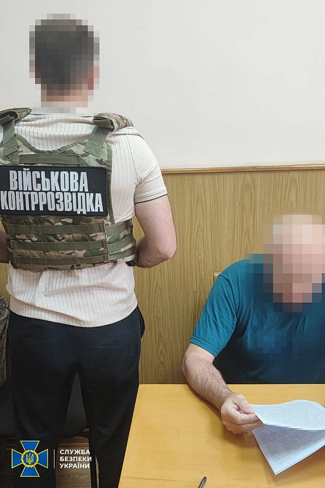 we.ua - Експоліціянт з Донецька створив мережу схронів з вибухівкою для терактів на Дніпропетровщині, - СБУ. ФОТОрепортаж