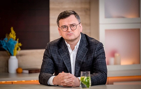 we.ua - Всі мають це зʼїсти: Кулеба прокоментував скандальний закон